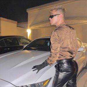 Meet your Posher, Omar